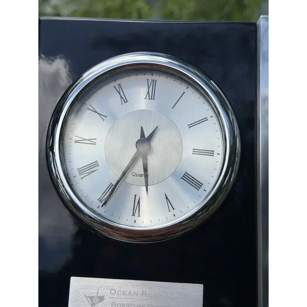 OCEAN REEF CLUB BOARD MEMBER DESK CLOCK 2005